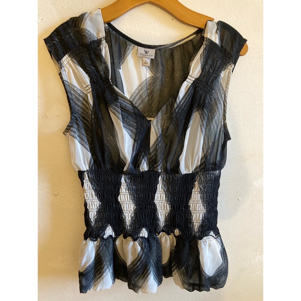 NWT Worthington Peplum Smocked Top
